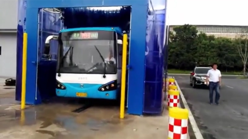 Система сквозной мойки автобусов